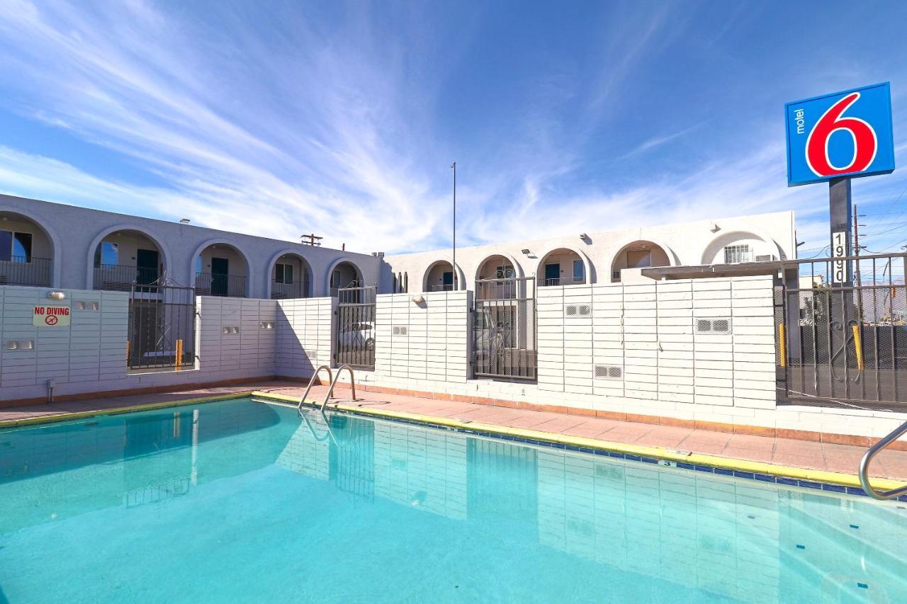 Motel 6 Tucson, Az - East Williams Center Exterior photo